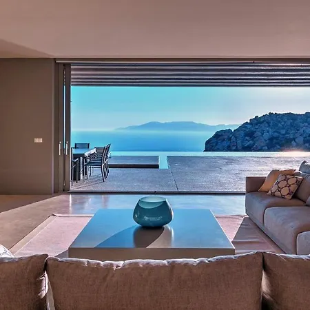 Private 4 Bedroom Luxury Peaceful Mylo W 2 Pools Close To Mylpotas Villa *