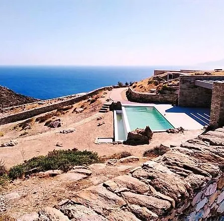 Private 4 Bedroom Luxury Peaceful Mylo W 2 Pools Close To Mylpotas Villa *